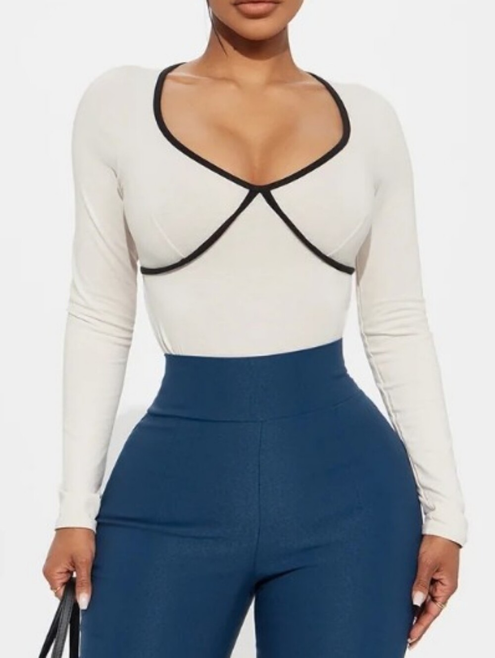 Fashion Nova Women Cream LongSleeve Scoop Neck Bodysuit with Contrast Trim Sz S